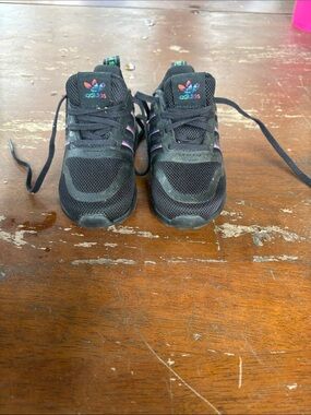adidas Kids Black Sneakers with Pink Stripes